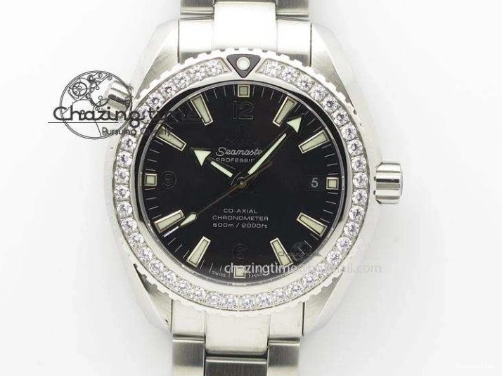 0217 UrbanChic Speedmaster Moonwatch OMF 1:1 Best Edition White Dial Black Hand on SS Bracelet A 8045